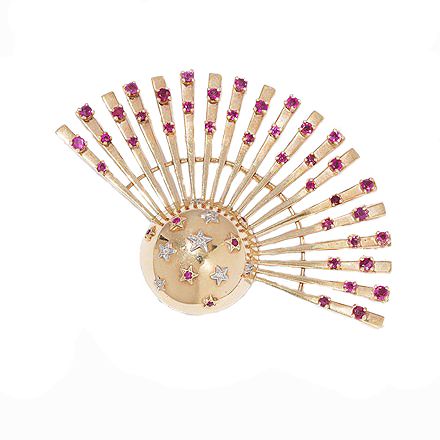 Vintage 1940's Gold and Ruby Brooch