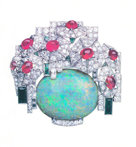 Dusausoy opal brooch