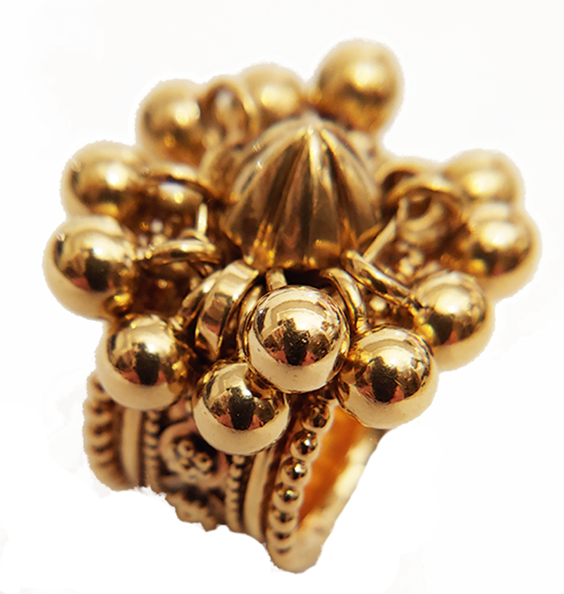 Boivin gold ring with moving balls