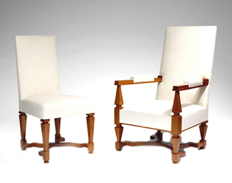 Arbus- chairs