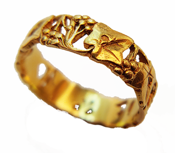 Gold ivy band ring